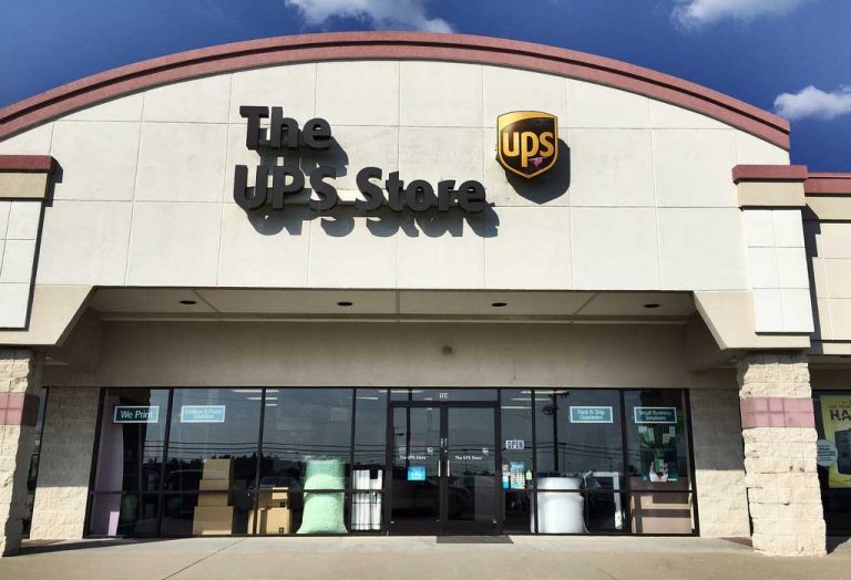 Buying and Owning a UPS Store Franchise – My Experience