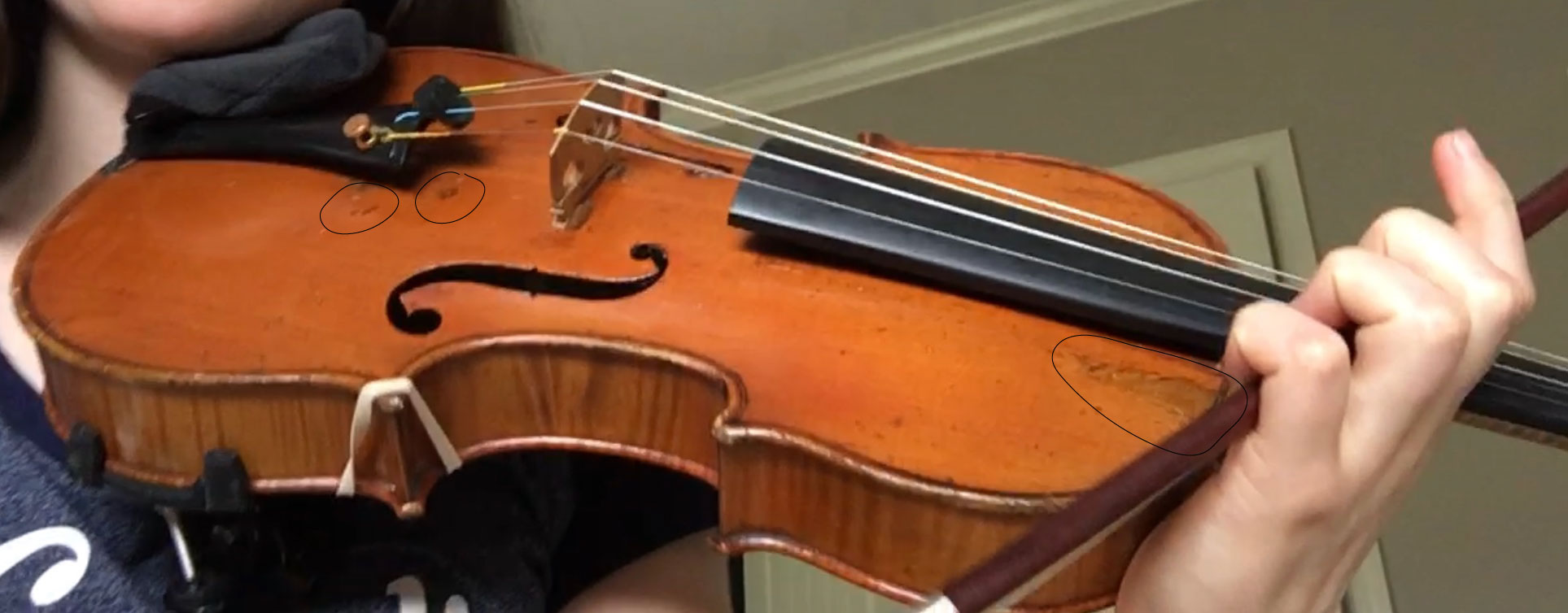 Violin Stolen from Rome Tour Bus